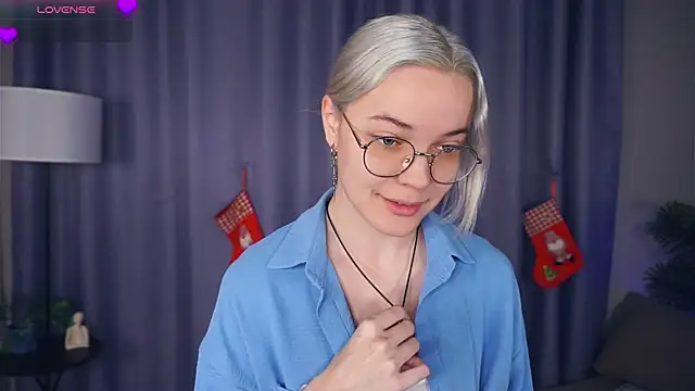 Snapshot of EdaKirkIin chatting on December 16, 2025, 6:07 am EdaKirkIin online show from December 16, 2025, 6:07 am