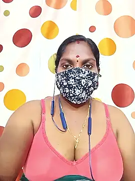 Snapshot of Tamil_Abinaya chatting on January 12, 2026, 5:29 pm Tamil Abinaya online show from January 12, 2026, 5:29 pm