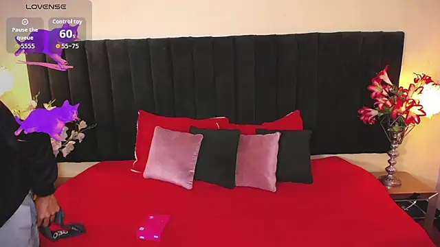 jhos padill online show from October 13, 2025, 1:44 pm