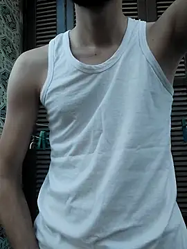 RaoufDz17cm online show from September 27, 2025, 5:40 pm