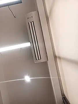 VJ17 online show from September 10, 2025, 5:40 am