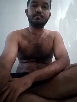 VJ17 online show from October 6, 2025, 5:49 am