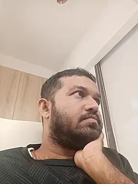 VJ17 online show from November 15, 2025, 12:02 pm