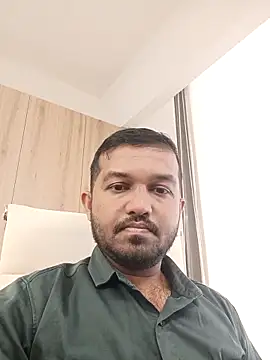 Snapshot of VJ17 chatting on December 19, 2025, 4:41 am VJ17 online show from December 19, 2025, 4:41 am