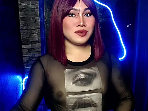 pretty lassy online show from October 12, 2025, 3:22 pm