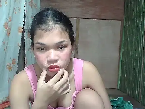 Snapshot of Sweetestsiner chatting on September 17, 2025, 11:01 am Sweetestsiner online show from September 17, 2025, 11:01 am