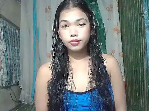 Snapshot of Sweetestsiner chatting on January 15, 2026, 4:06 am Sweetestsiner online show from January 15, 2026, 4:06 am