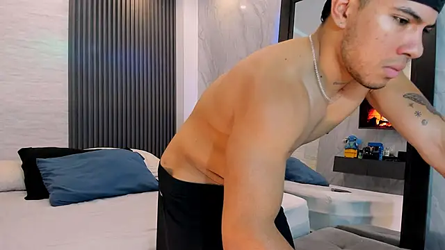 Kalyan Casstelo online show from September 30, 2025, 1:49 pm