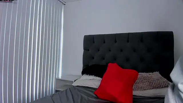 VictoriaParkeer online show from February 10, 2026, 12:09 pm