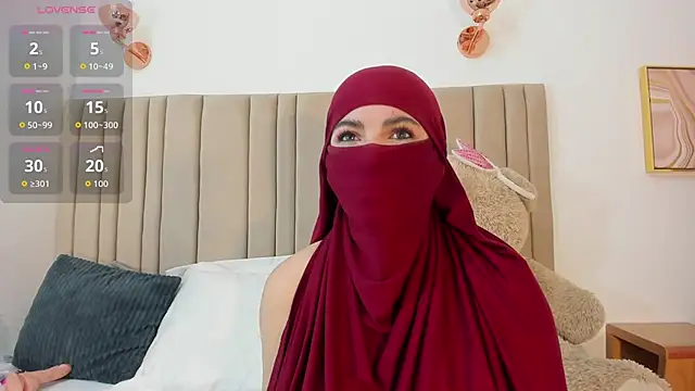 Snapshot of najwa__ chatting on December 18, 2025, 4:07 am najwa online show from December 18, 2025, 4:07 am