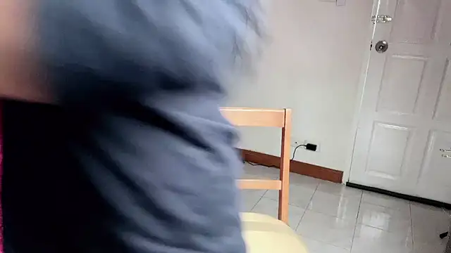 YayeeShow online show from April 3, 2026, 11:08 am