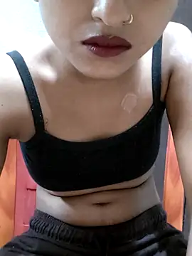 Tara2007 online show from November 4, 2025, 7:57 pm