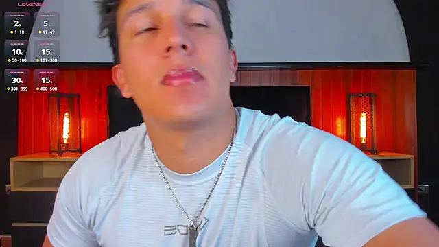 Leo Savage  online show from July 17, 2026, 4:19 am