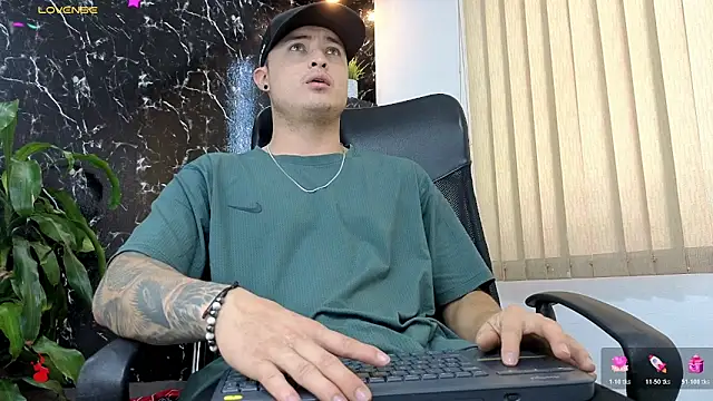 Alexander ferre online show from March 2, 2026, 1:40 pm