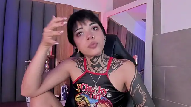 misstomie  online show from March 13, 2026, 9:32 pm