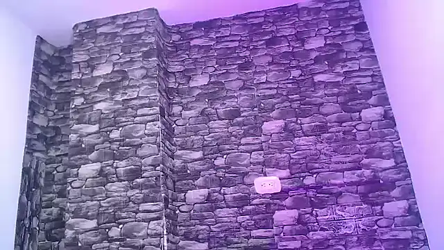 gustavo saaled19  online show from October 15, 2025, 8:53 pm