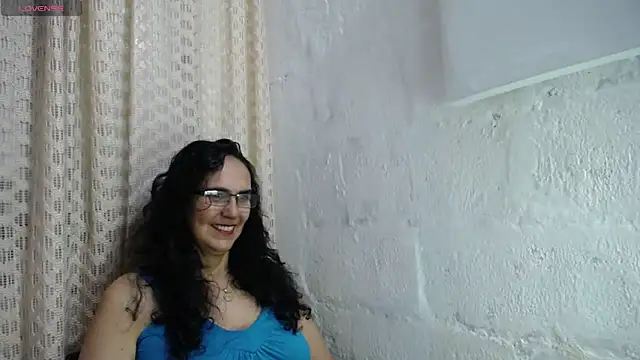 Snapshot of gabbyparker_ chatting on September 20, 2025, 9:43 am gabbyparker online show from September 20, 2025, 9:43 am