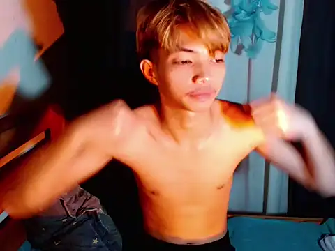 addicted to alex online show from November 10, 2025, 4:39 pm