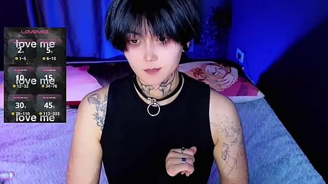 GothXRaven online show from October 15, 2025, 4:07 pm