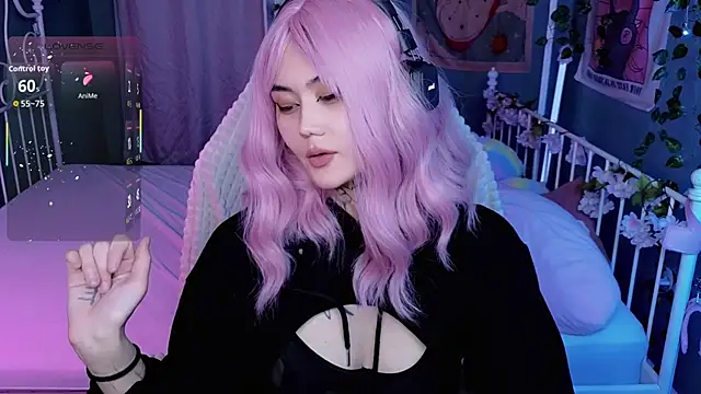 Snapshot of GothXRaven chatting on January 14, 2026, 3:28 pm GothXRaven online show from January 14, 2026, 3:28 pm