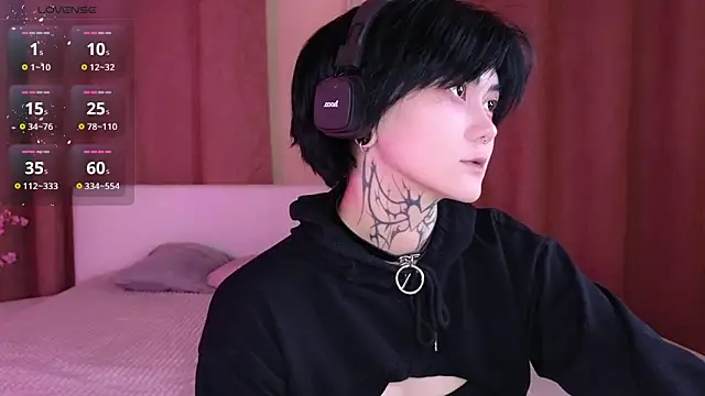 Snapshot of GothXRaven chatting on February 27, 2026, 3:23 pm GothXRaven online show from February 27, 2026, 3:23 pm