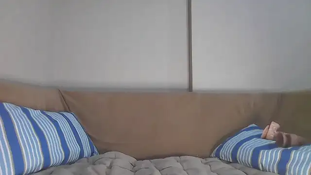 Snapshot of emmaexplores chatting on March 7, 2026, 8:06 pm emmaexplores online show from March 7, 2026, 8:06 pm