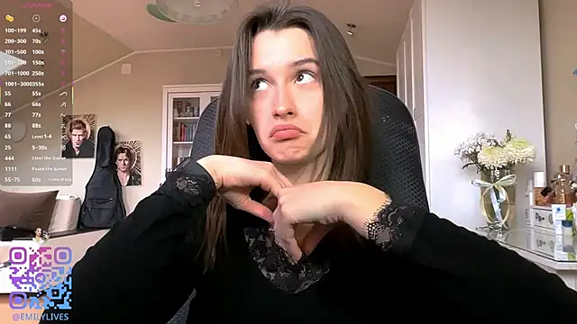 DarlineBrustera online show from April 13, 2026, 2:22 pm