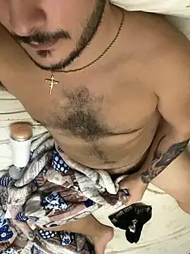 HOTDAN92 online show from November 1, 2025, 2:35 am