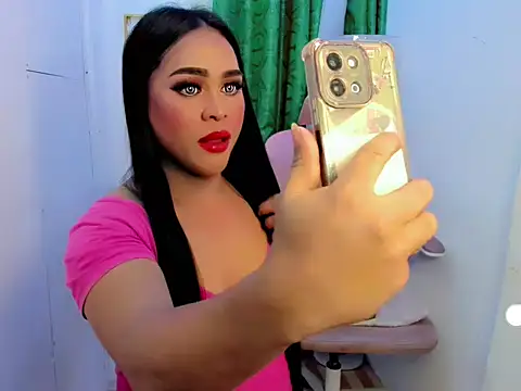 slutty jaya online show from November 21, 2025, 1:43 pm