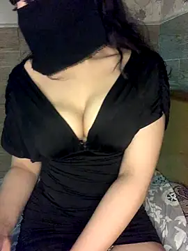 Dahab  online show from October 13, 2025, 2:17 pm