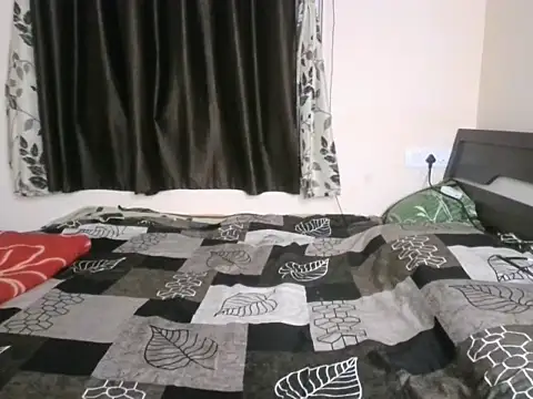 its me Rashmi online show from November 2, 2025, 1:57 pm