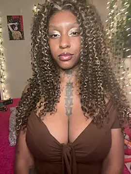 Snapshot of MistiSavannah chatting on January 9, 2026, 12:46 am MistiSavannah online show from January 9, 2026, 12:46 am