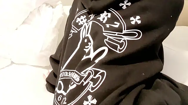 Fujita Meru online show from November 9, 2025, 6:55 am