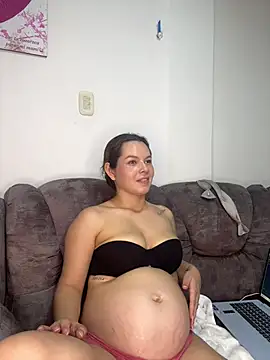 miacarrot online show from April 21, 2026, 2:51 am