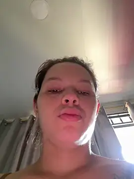 miacarrot online show from June 29, 2026, 2:39 pm