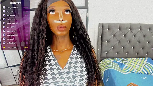 Snapshot of Sara_hot12112 chatting on October 28, 2025, 8:40 am Sara hot12112 online show from October 28, 2025, 8:40 am