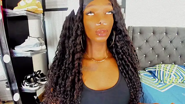 Snapshot of Sara_hot12112 chatting on November 9, 2025, 7:50 am Sara hot12112 online show from November 9, 2025, 7:50 am