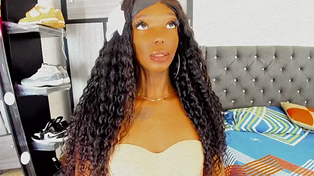 Snapshot of Sara_hot12112 chatting on November 10, 2025, 8:24 am Sara hot12112 online show from November 10, 2025, 8:24 am