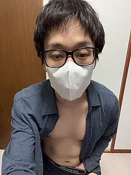 Snapshot of gHayato chatting on March 24, 2026, 2:44 pm gHayato online show from March 24, 2026, 2:44 pm