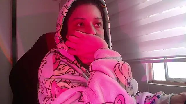 Snapshot of miss_carmila1 chatting on October 26, 2025, 10:04 pm miss carmila1 online show from October 26, 2025, 10:04 pm