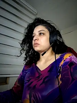 Snapshot of miss_carmila1 chatting on November 6, 2025, 2:12 am miss carmila1 online show from November 6, 2025, 2:12 am