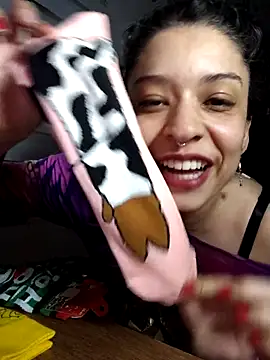 Snapshot of miss_carmila1 chatting on November 7, 2025, 1:38 am miss carmila1 online show from November 7, 2025, 1:38 am