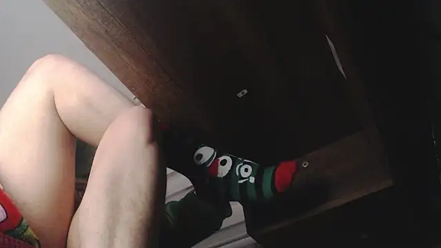 Snapshot of miss_carmila1 chatting on December 4, 2025, 2:32 am miss carmila1 online show from December 4, 2025, 2:32 am