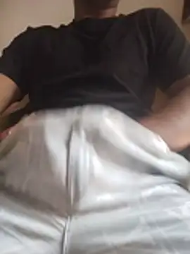 Snapshot of COme8989 chatting on November 29, 2025, 6:16 am COme8989 online show from November 29, 2025, 6:16 am