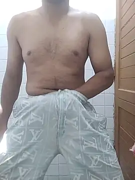 Snapshot of COme8989 chatting on December 20, 2025, 8:10 am COme8989 online show from December 20, 2025, 8:10 am