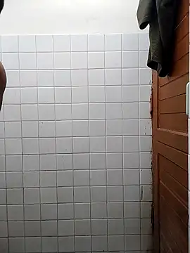 Snapshot of COme8989 chatting on February 5, 2026, 8:19 am COme8989 online show from February 5, 2026, 8:19 am