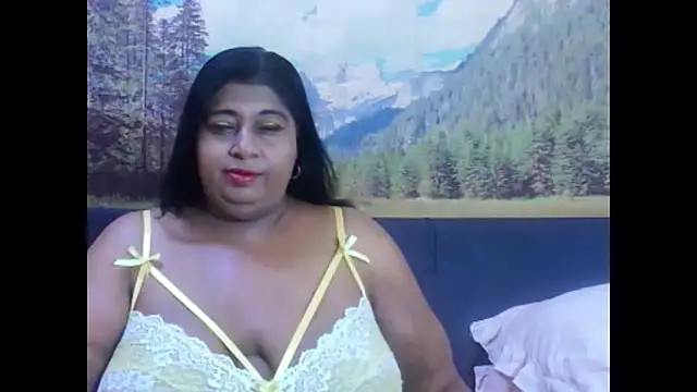 indianhoney694u online show from February 26, 2026, 5:39 am