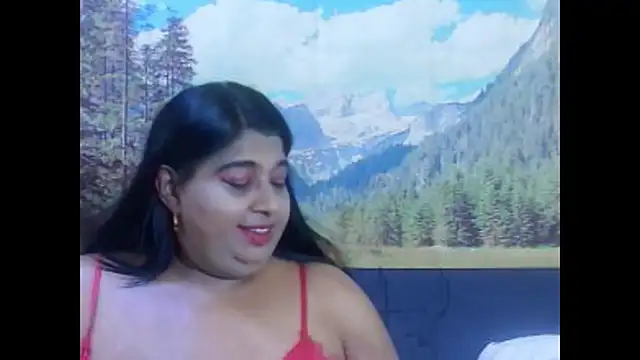 Snapshot of indianhoney694u chatting on March 10, 2026, 5:12 am indianhoney694u online show from March 10, 2026, 5:12 am