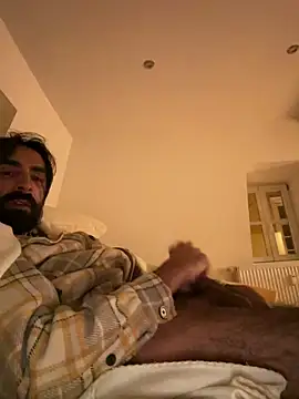 SergioGarcia93 online show from October 3, 2025, 9:34 pm