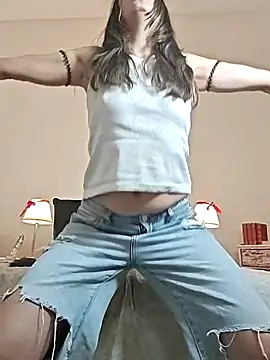 Snapshot of DaisyDea chatting on January 16, 2026, 3:16 pm DaisyDea online show from January 16, 2026, 3:16 pm